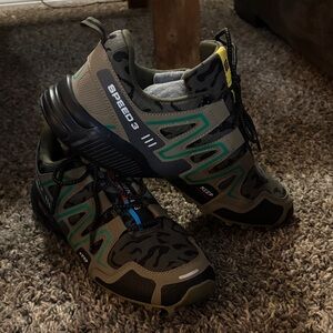 Cloudhike ortho Men's Athletic Trail Shoes - Camouflage Green and Black size 45